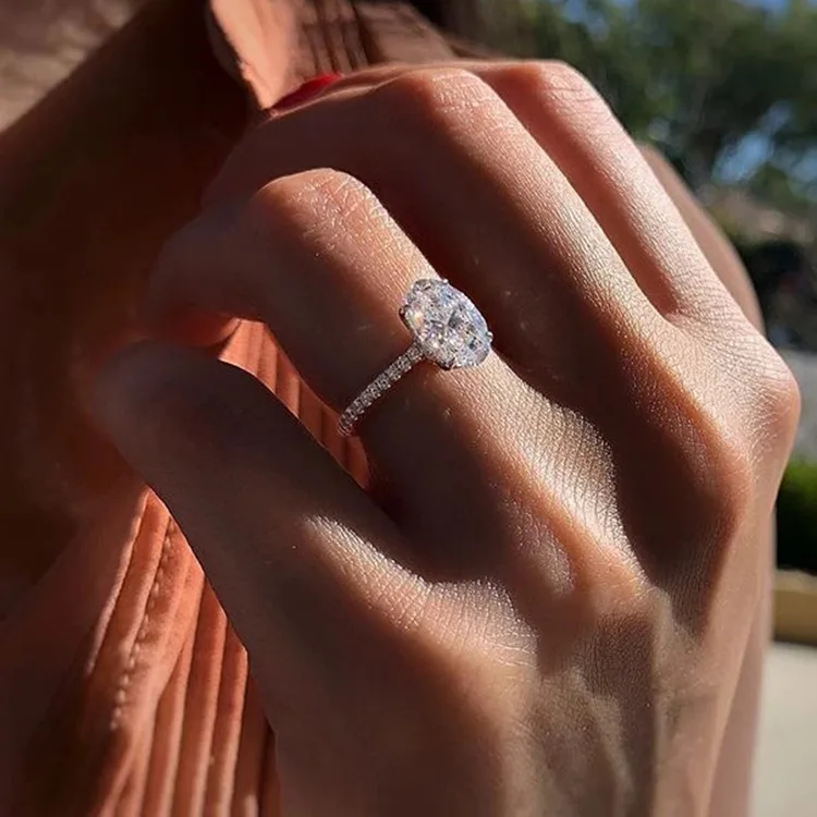 Temperament and Personality Simple Women's Ring Fashion Trend Creative Jewelry Proposal Wedding Anniversary Gift for Woman
Temperament and Personality Simple Women's Ring Fashion Trend Creative Jewelry Proposal Wedding Anniversary Gift for Woman