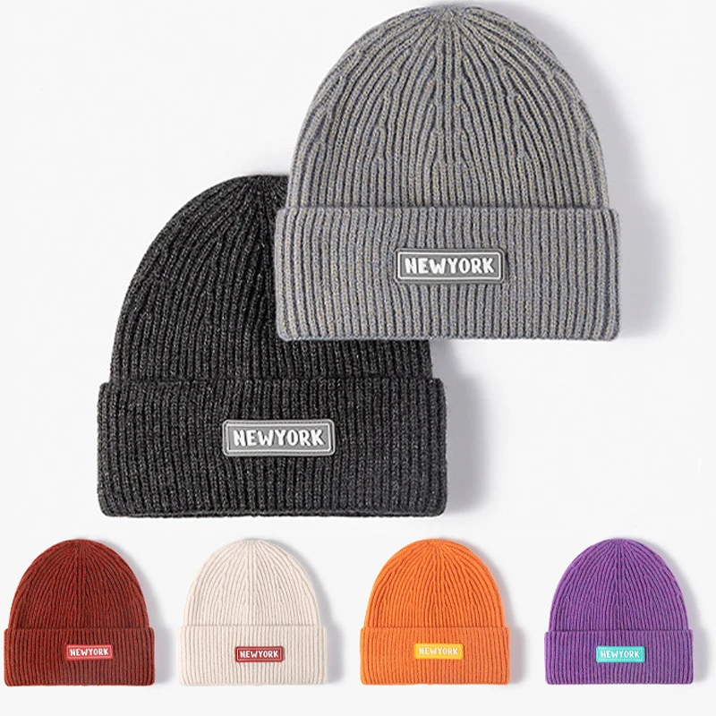 Fashion Face Small Knitted Hats Autumn Winter Outdoor Korean Letter Cap Women Men Dome No Eaves Warm Thicken Skullies Beanies
Fashion Face Small Knitted Hats Autumn Winter Outdoor Korean Letter Cap Women Men Dome No Eaves Warm Thicken Skullies Beanies