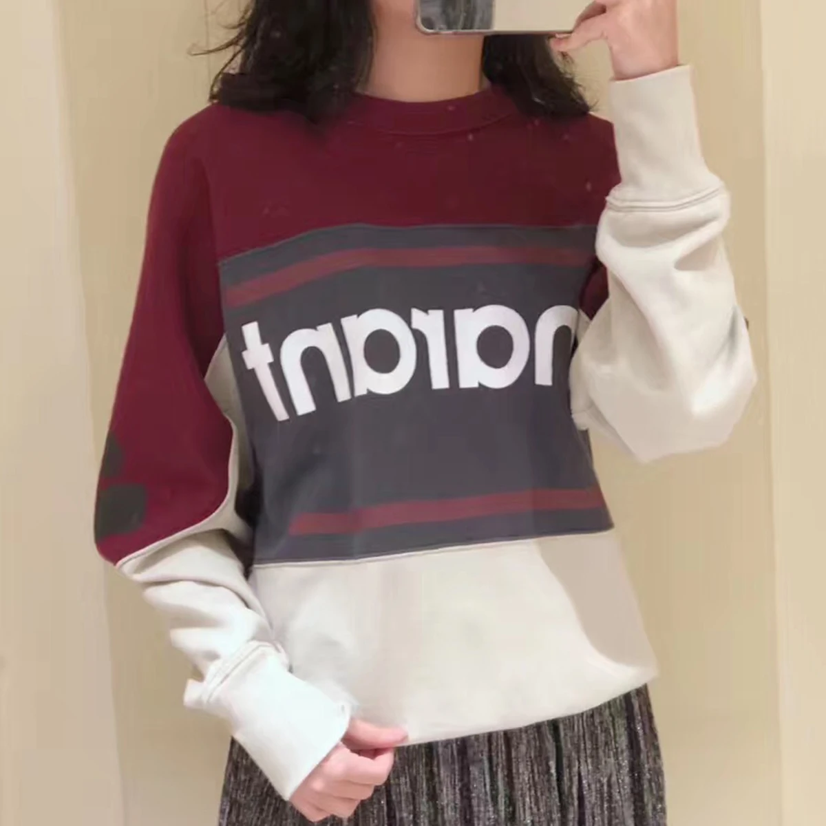 Flocking Print Sports Sweatshirt Women Spring Autumn Streetwear O Neck Classic Letter Jumper Fashion Color Contrast Pullovers
Flocking Print Sports Sweatshirt Women Spring Autumn Streetwear O Neck Classic Letter Jumper Fashion Color Contrast Pullovers