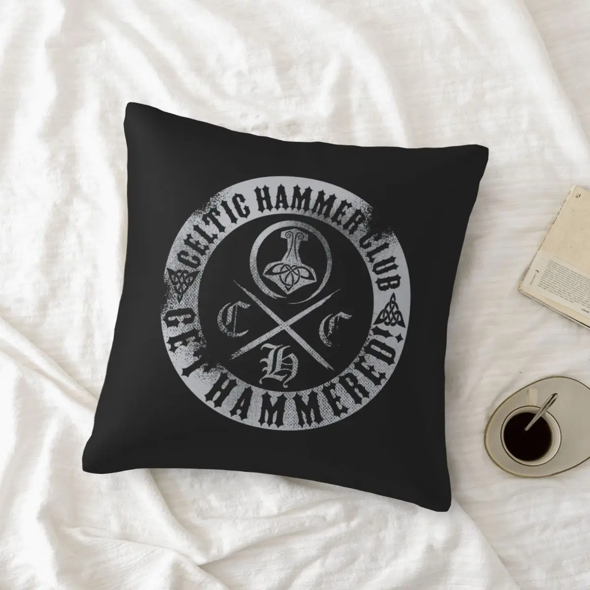 Celtic Hammer Club Grunge Badge Logo Pillowcase Printed Cushion Cover Sofa Waist Pillow Pillow Cover
Celtic Hammer Club Grunge Badge Logo Pillowcase Printed Cushion Cover Sofa Waist Pillow Pillow Cover
