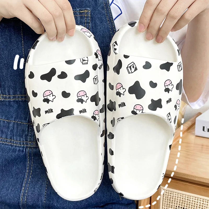 ChuulGorl 2022 Summer Beache Bathroom Soft Slidders For Women Platform Shoes Eva Sandals Cute Cows Anti-Slip Designer Shoes
ChuulGorl 2022 Summer Beache Bathroom Soft Slidders For Women Platform Shoes Eva Sandals Cute Cows Anti-Slip Designer Shoes