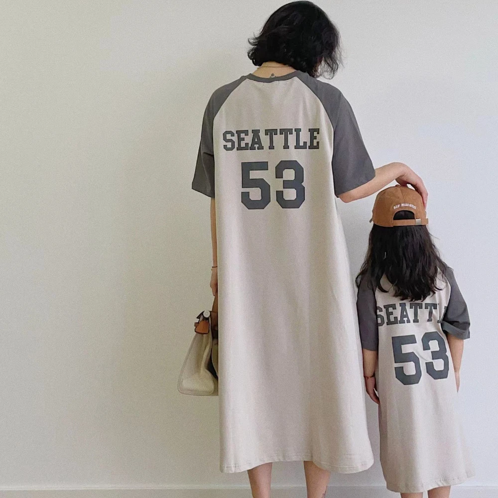 Mother Kids Dress Casual Cotton Summer Dresses Women 2022 Matching Family Outfits Letter Printed Short Sleeve Long T-shirt Dress
Mother Kids Dress Casual Cotton Summer Dresses Women 2022 Matching Family Outfits Letter Printed Short Sleeve Long T-shirt Dress