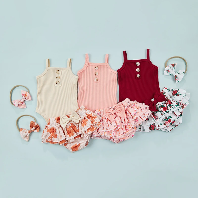 Newborn Girl Romper Outfits, Sling Solid Color Romper + Elastic Waist Flower Printed Skirt Style Shorts + Bow-Knot Headband Set
Newborn Girl Romper Outfits, Sling Solid Color Romper + Elastic Waist Flower Printed Skirt Style Shorts + Bow-Knot Headband Set
