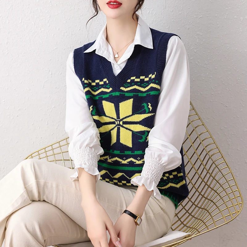 Autumn New Knitted Vest Women Vintage Sweater V-neck Loose Pure Wool Jacquard Versatile Vest
Autumn New Knitted Vest Women Vintage Sweater V-neck Loose Pure Wool Jacquard Versatile Vest