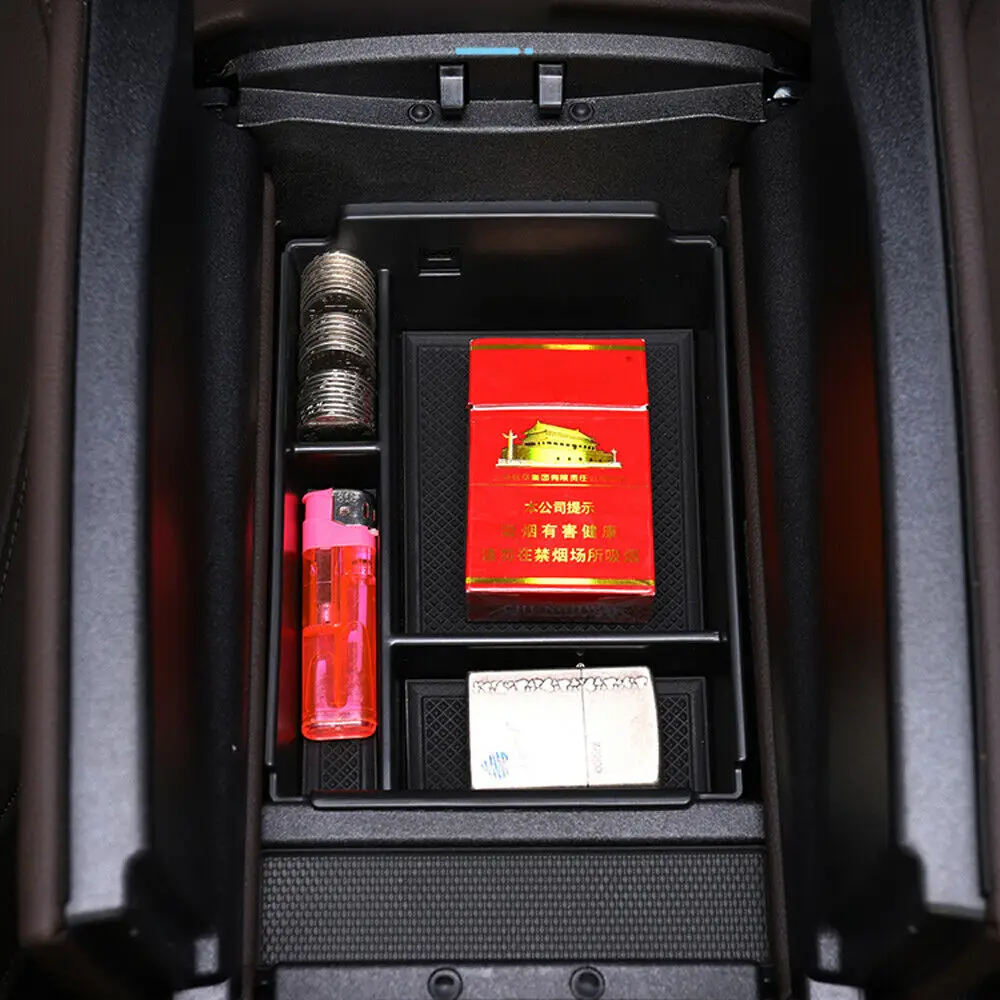 Пластиковый черный фотодержатель для Benz GLE V167 2020-2021
Пластиковый черный фотодержатель для Benz GLE V167 2020-2021