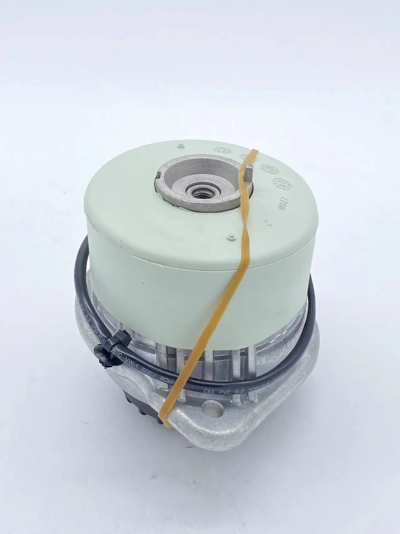 Front Engine Mounting for Mercedes W222 OEM:222 240 71 17 222 240 72 17 2222407117 2222407217
Front Engine Mounting for Mercedes W222 OEM:222 240 71 17 222 240 72 17 2222407117 2222407217