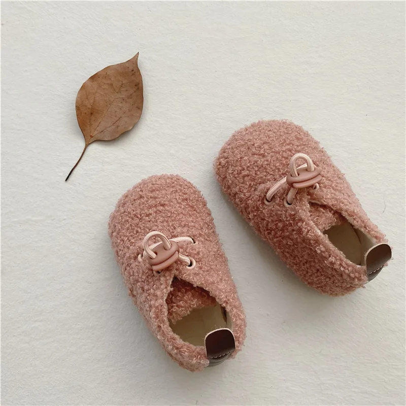 

Autumn Winter Korean Infant Soft-soled Padded Lambswool Toddler Shoes Indoor Bebe Booties Crib Shoe Baby Footwears First Walkers