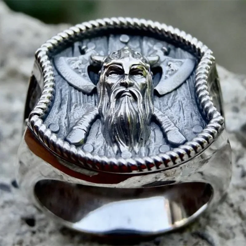 Luxury Retro Spades A Ring Personalized Cool Viking Double Axe Ring Nordic Pirate Titanium Steel Ring
Luxury Retro Spades A Ring Personalized Cool Viking Double Axe Ring Nordic Pirate Titanium Steel Ring
