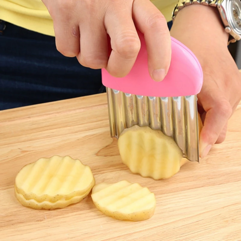 Wavy Onion Potato Slice Crinkle French Fries Salad Corrugate Cutting Potato Slice Knife Convenient Veggie Slicer Gadget
Wavy Onion Potato Slice Crinkle French Fries Salad Corrugate Cutting Potato Slice Knife Convenient Veggie Slicer Gadget
