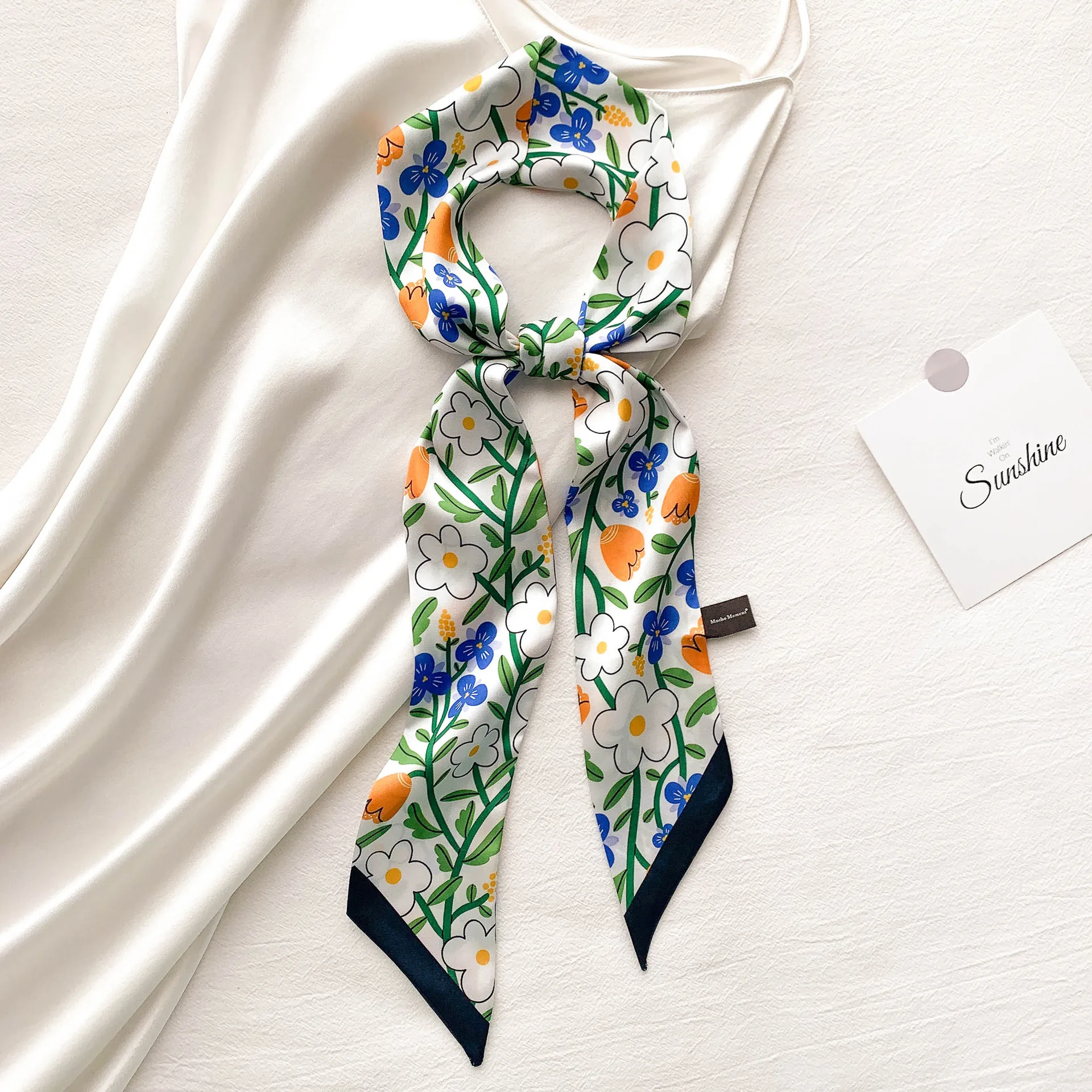 130cm*7cm Scarves small long and narrow women spring autumn fashion scarf summer thin ribbon women skinny scarf women headband 
130cm*7cm Scarves small long and narrow women spring autumn fashion scarf summer thin ribbon women skinny scarf women headband