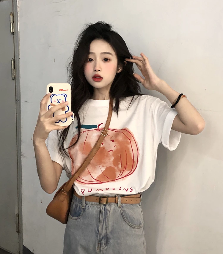 Summer new Korean cartoon printing casual loose round neck white short-sleeved t-shirt women
Summer new Korean cartoon printing casual loose round neck white short-sleeved t-shirt women