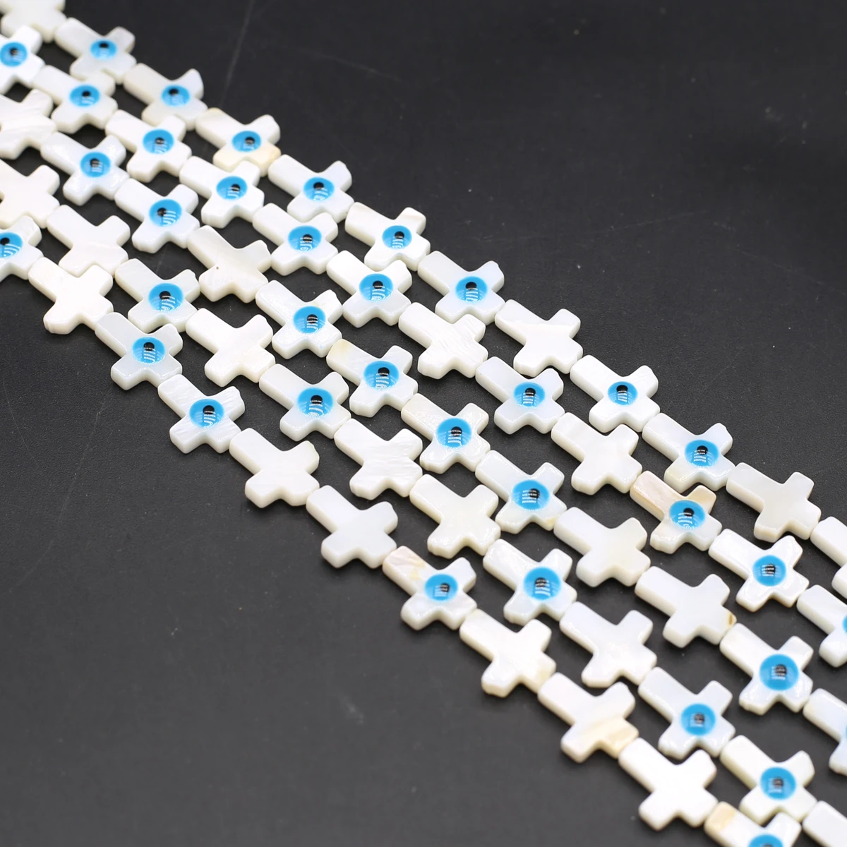 Natural Shell Glasses Beads Cross Shape Natural Shell Loose Beaded for Making DIY Jewerly Necklace Bracelet Accessories 12x15mm
Natural Shell Glasses Beads Cross Shape Natural Shell Loose Beaded for Making DIY Jewerly Necklace Bracelet Accessories 12x15mm