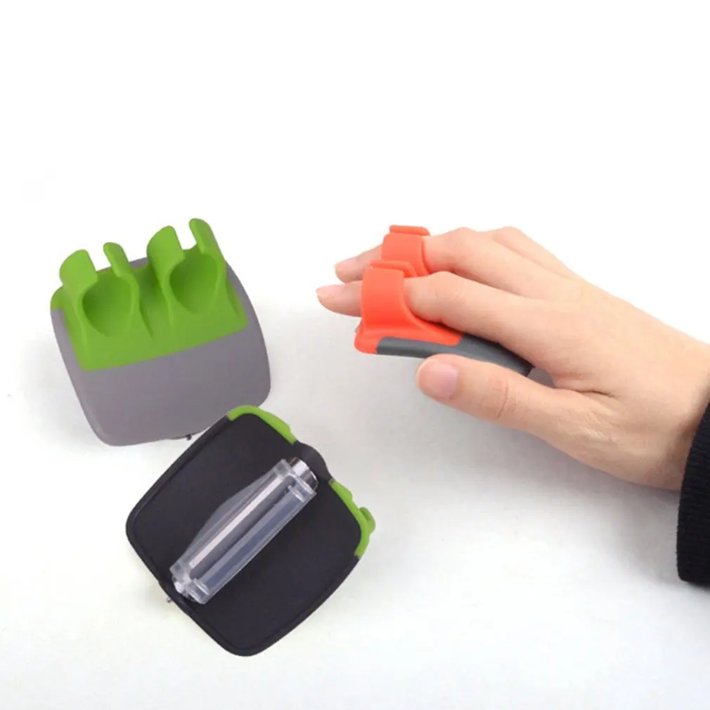 Vegetable Peeler Stainless Steel Antislip Kitchen Finger Grip Fruit Vegetable Potato Peeler Knife Slicer Peel Blade Tool
Vegetable Peeler Stainless Steel Antislip Kitchen Finger Grip Fruit Vegetable Potato Peeler Knife Slicer Peel Blade Tool