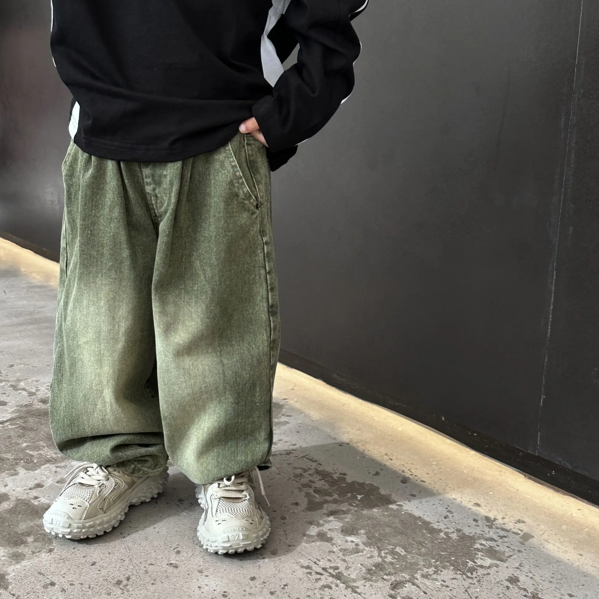 2-8T Toddler Kid Boys Jeans Autumn Winter Clothes Loose Infant Denim Pants Retro Childrens Trousers Streetwear Outfit
2-8T Toddler Kid Boys Jeans Autumn Winter Clothes Loose Infant Denim Pants Retro Childrens Trousers Streetwear Outfit