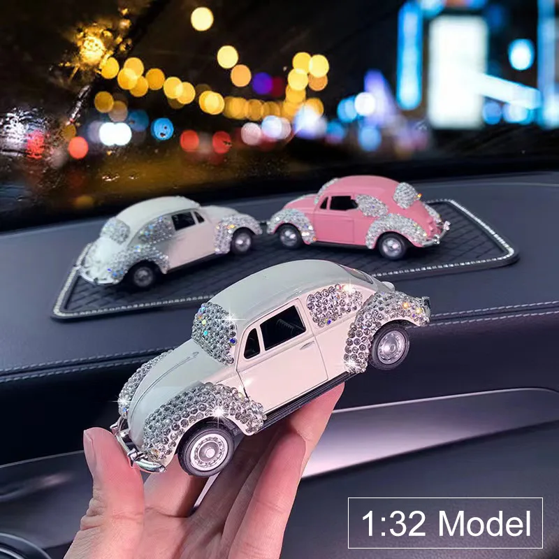Модель автомобиля 1:32, блестящие аксессуары для интерьера, приборная панель с бриллиантами, милая маленькая фотография для женщин
Модель автомобиля 1:32, блестящие аксессуары для интерьера, приборная панель с бриллиантами, милая маленькая фотография для женщин