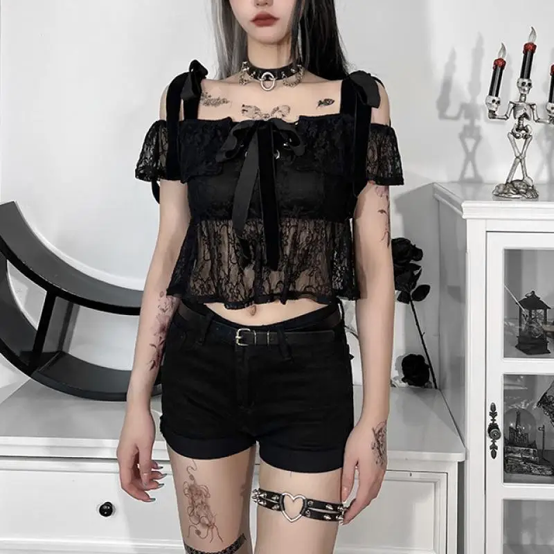 Y2k Sexy Lace Pendant Straight Neck Lace Up Top T-Shirt Women'S Slim Fit Belly Button Revealing Sexy Summer T-Shirt Women'S Top
Y2k Sexy Lace Pendant Straight Neck Lace Up Top T-Shirt Women'S Slim Fit Belly Button Revealing Sexy Summer T-Shirt Women'S Top