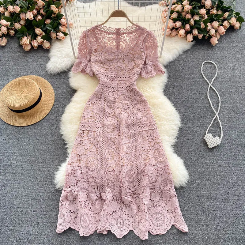 Gentle dress 2021 new summer dress goddess temperament round neck slim fit medium long sweet lace dresses
Gentle dress 2021 new summer dress goddess temperament round neck slim fit medium long sweet lace dresses