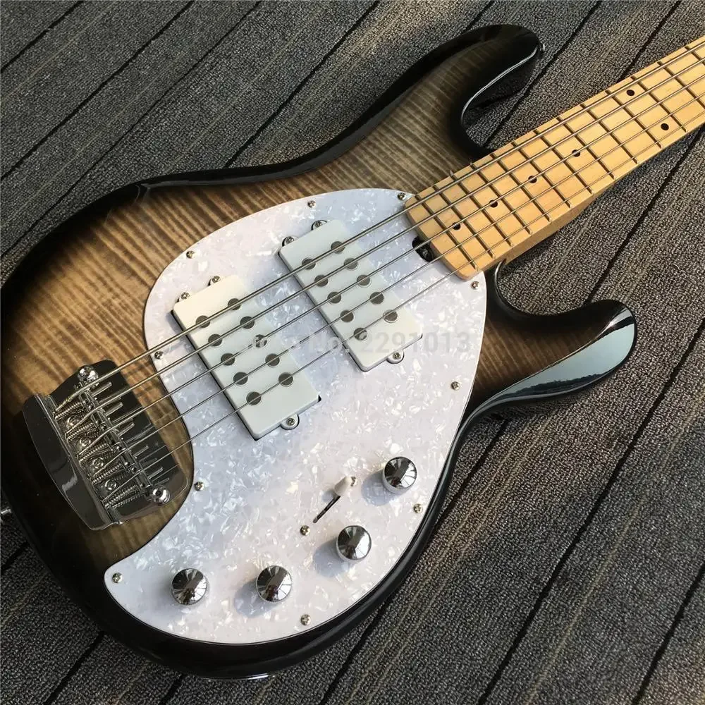 Music Man Ernie Ball StingRay Black Flame Maple Top 5 Strings Electric Bass Guitar 9V Battery Active Pickups Pearl Pickguard
Music Man Ernie Ball StingRay Black Flame Maple Top 5 Strings Electric Bass Guitar 9V Battery Active Pickups Pearl Pickguard