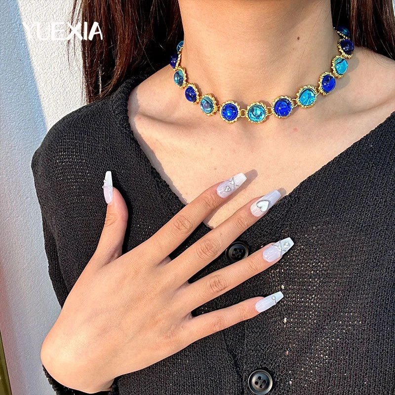 Medieval Retro Blue Beaded Necklace Vintage Big Blue Beads Chain Choker Necklace French Necklaces for Women Collar Jewelry Party
Medieval Retro Blue Beaded Necklace Vintage Big Blue Beads Chain Choker Necklace French Necklaces for Women Collar Jewelry Party