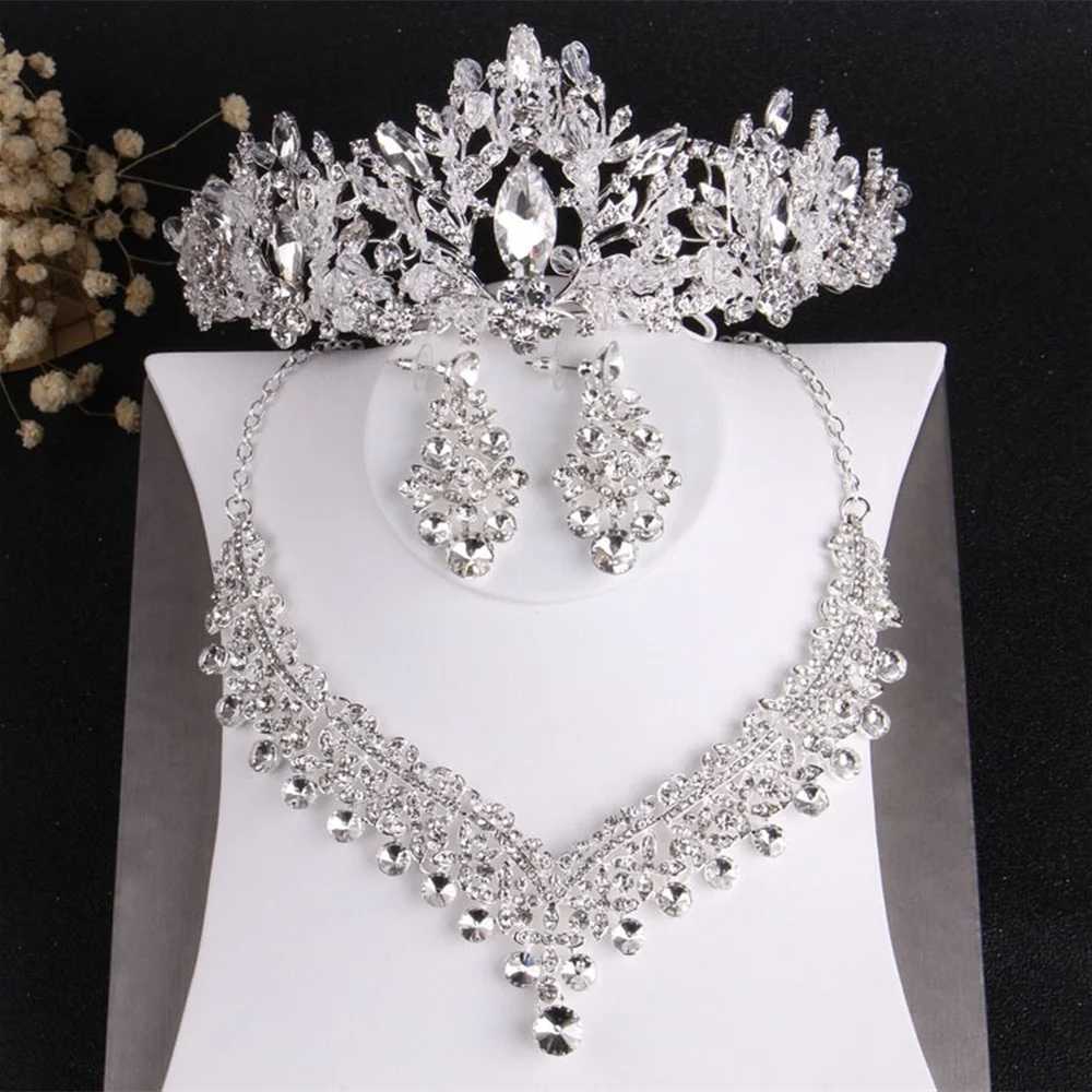 Baroque Luxury Crystal Beads Bridal Jewelry Sets Rhinestone Tiaras Crown Necklace Earrings Set Wedding African Hair Jewelry Set
Baroque Luxury Crystal Beads Bridal Jewelry Sets Rhinestone Tiaras Crown Necklace Earrings Set Wedding African Hair Jewelry Set