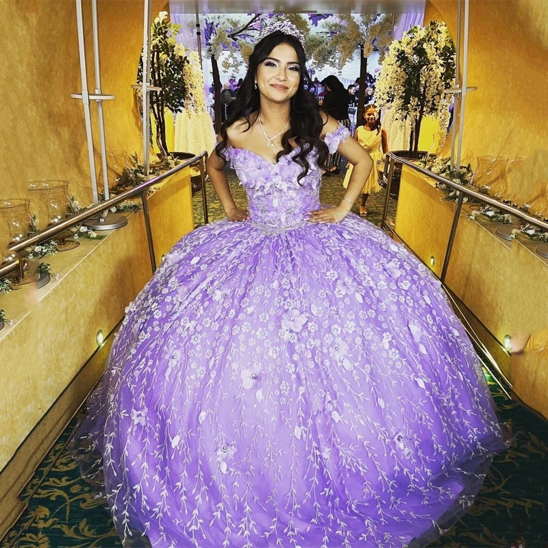 Luxury Lavender Quinceanera Dresses 2023 Sparkly Flowers Ball Gown Prom Dress 16 Dress Mexican Vestidos De XV Anos
Luxury Lavender Quinceanera Dresses 2023 Sparkly Flowers Ball Gown Prom Dress 16 Dress Mexican Vestidos De XV Anos