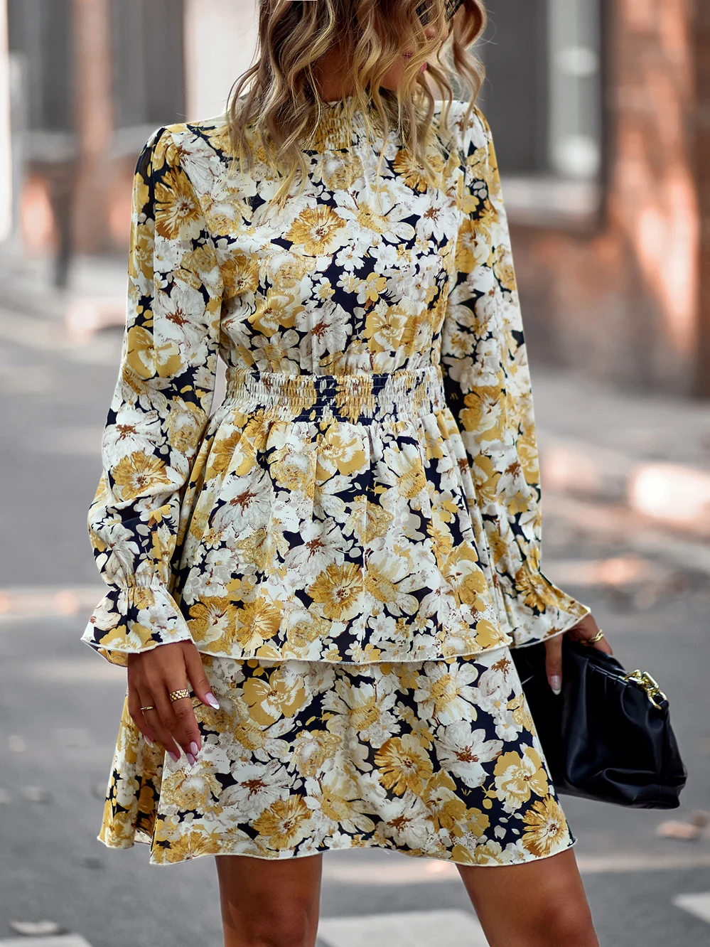 M 2022 New Women Spring Autumn O Neck Long Sleeve High Waist A Line Elegant Print Floral Dress
M 2022 New Women Spring Autumn O Neck Long Sleeve High Waist A Line Elegant Print Floral Dress