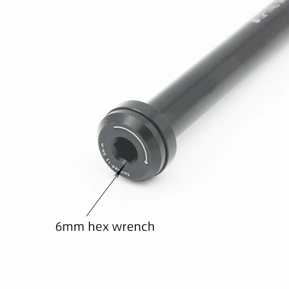 Black Aluminum Alloy Thru Axle Φ12x168LxM12 (P10)x19L for Canyon Ideal for All 142x12mm P10 Tooth Pattern Frames
Black Aluminum Alloy Thru Axle Φ12x168LxM12 (P10)x19L for Canyon Ideal for All 142x12mm P10 Tooth Pattern Frames