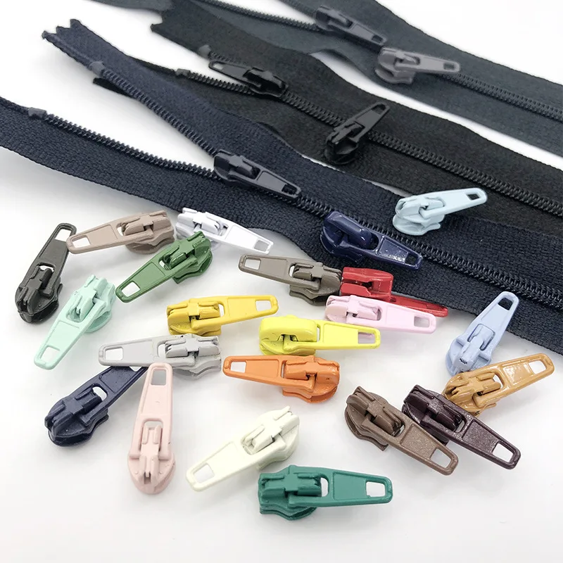 10Pcs 3# Nylon Coil Auto Lock Zipper Puller Diy Sewing Tool Zipper Slider Quilt Zippers Puller Tent Backpack Metal Zipper Head
10Pcs 3# Nylon Coil Auto Lock Zipper Puller Diy Sewing Tool Zipper Slider Quilt Zippers Puller Tent Backpack Metal Zipper Head