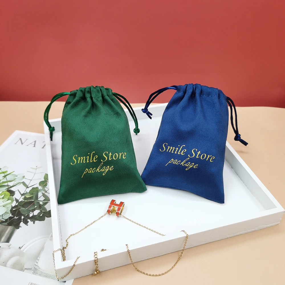 50 шт., Пользовательский логотип, мягкая фланелевая сумка для ювелирных изделий, Вельветовая упаковка для свадебных подарков 
50 шт., Пользовательский логотип, мягкая фланелевая сумка для ювелирных изделий, Вельветовая упаковка для свадебных подарков