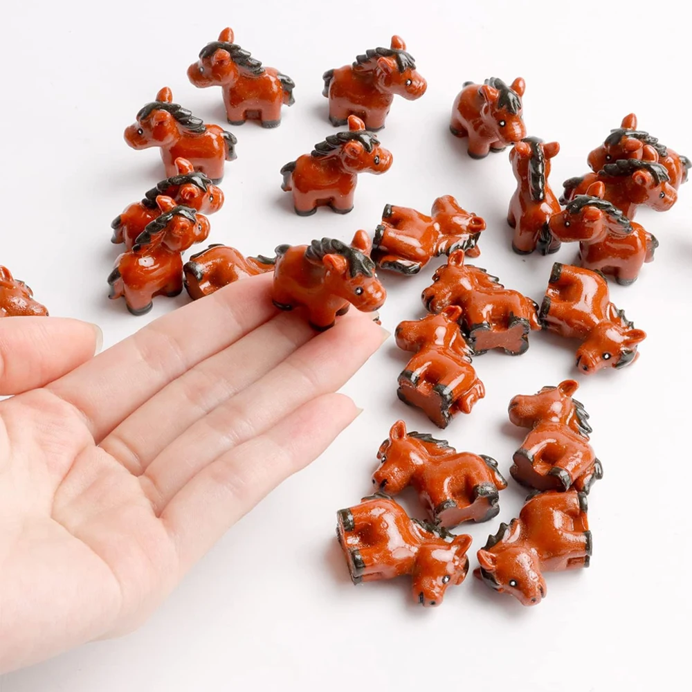 Миниатюрные фигурки лошадей из смолы, 2/5 шт. 
Миниатюрные фигурки лошадей из смолы, 2/5 шт.