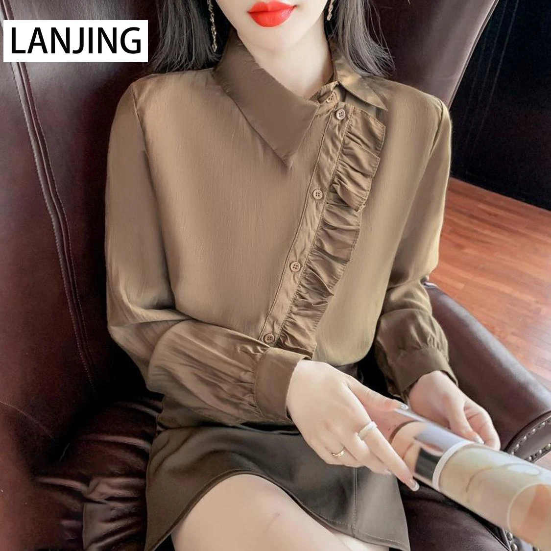 Chic shirt trendy ruffled oblique button long-sleeved shirt women's design niche top women shirt vintage Chiffon Solid
Chic shirt trendy ruffled oblique button long-sleeved shirt women's design niche top women shirt vintage Chiffon Solid