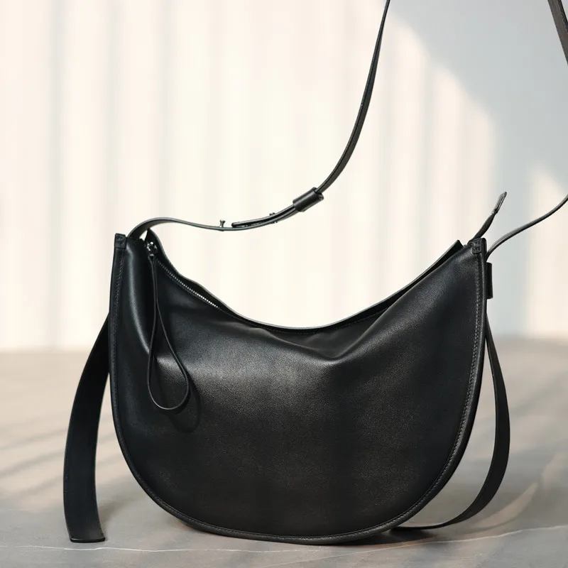 Genuine Leather Crossbody Bags For Women Travel Luxury Casual Shoulder Bag Black Large Capacity Handbag Hobos Shape
Genuine Leather Crossbody Bags For Women Travel Luxury Casual Shoulder Bag Black Large Capacity Handbag Hobos Shape