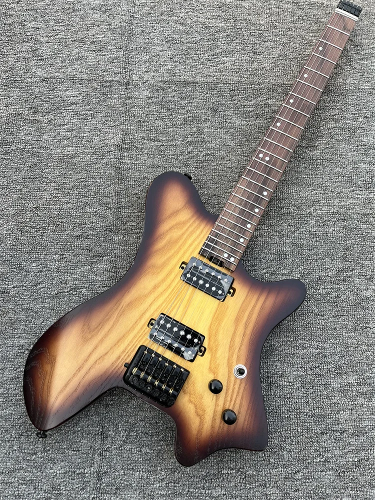 Headless Electric Guitar 6 Strings traveler guitar or 24 fret guitar ASH Body with Flamed Maple Veneer Roasted Maple Neck Rosew
Headless Electric Guitar 6 Strings traveler guitar or 24 fret guitar ASH Body with Flamed Maple Veneer Roasted Maple Neck Rosew