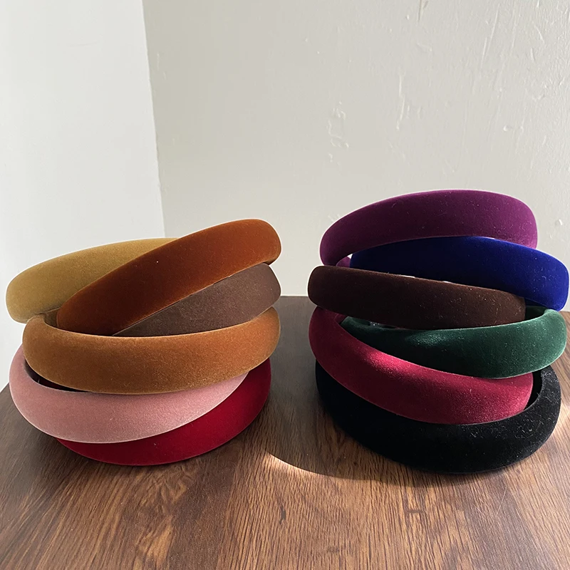 Fashion Women Hair Hoop Hairband Solid Plush Headband Wide Padded Headwear for Girls Chic Hair Band Headwear Hair Accessories
Fashion Women Hair Hoop Hairband Solid Plush Headband Wide Padded Headwear for Girls Chic Hair Band Headwear Hair Accessories