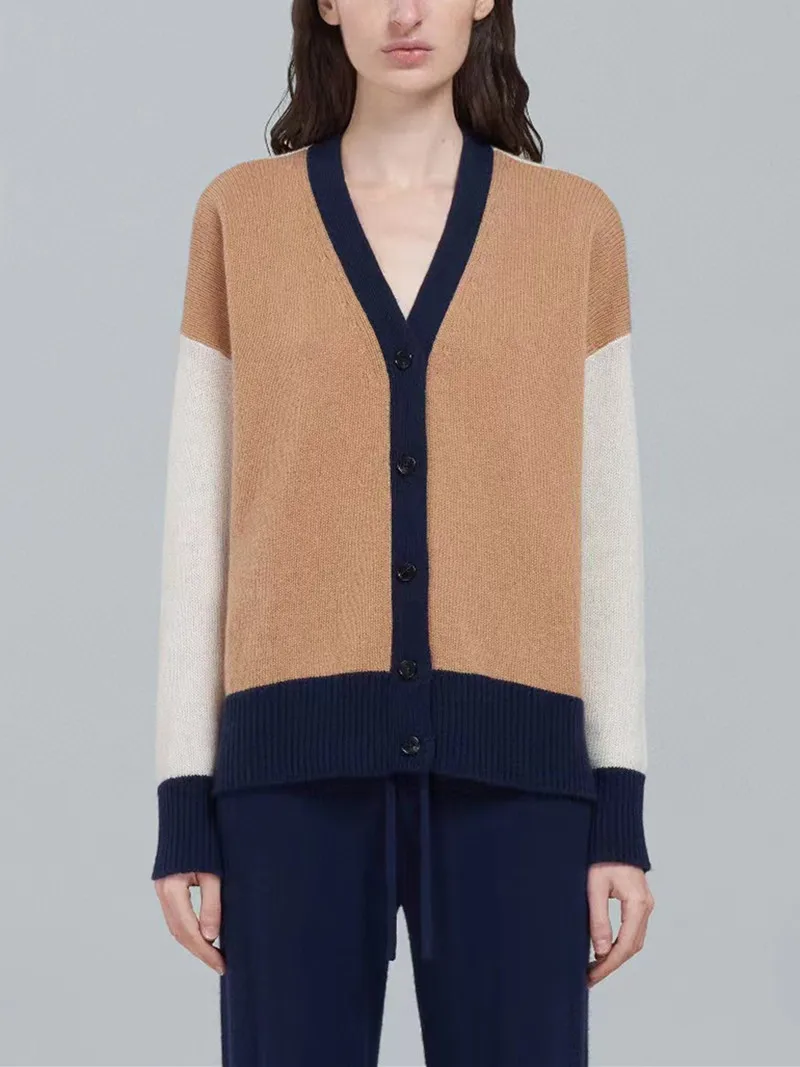 Women Cardigan Letter Embroidery Color Patchwork V-Neck Single Breasted Long Sleeve Casual Knitted Coat
Women Cardigan Letter Embroidery Color Patchwork V-Neck Single Breasted Long Sleeve Casual Knitted Coat