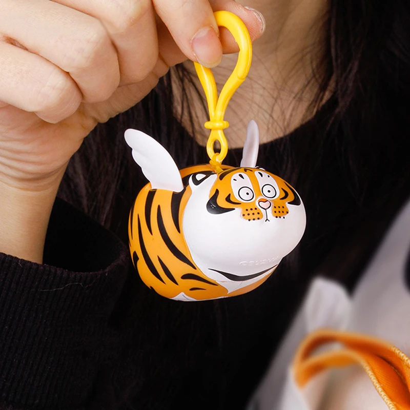 Cute Flying Tiger With Wings Keychain Pendant Elastic Stretch Anime Character Model Kawaii Children's Toy New Year Gift
Cute Flying Tiger With Wings Keychain Pendant Elastic Stretch Anime Character Model Kawaii Children's Toy New Year Gift