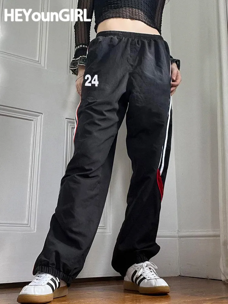 HEYounGIRL Harajuku Jogger Women Fashion Korean Stripe Wide Leg Pants Side Zipper Casual Street Sweatpant Loose Trousers 2023 
HEYounGIRL Harajuku Jogger Women Fashion Korean Stripe Wide Leg Pants Side Zipper Casual Street Sweatpant Loose Trousers 2023