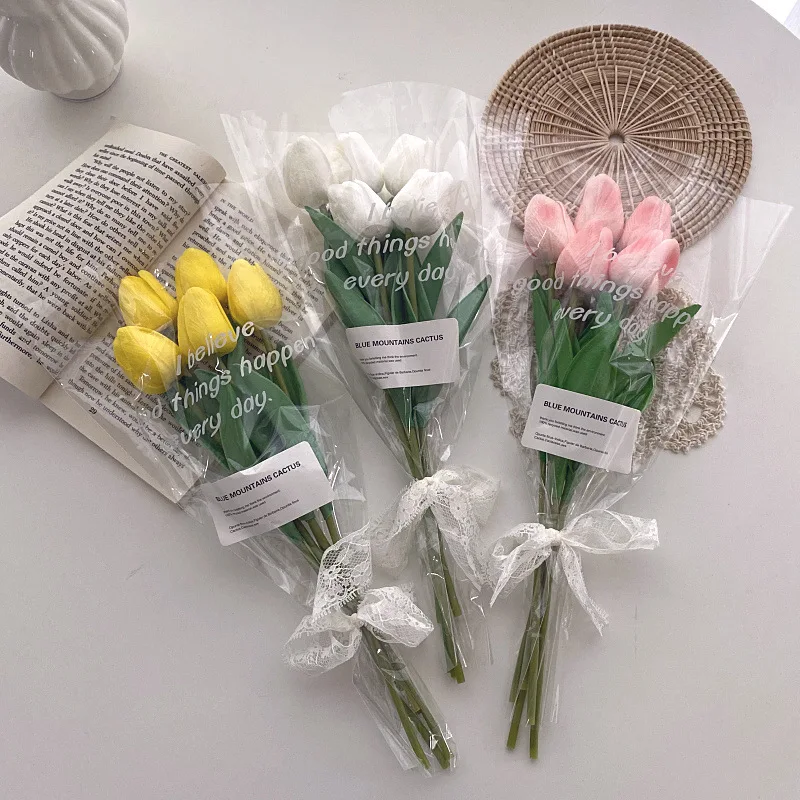 Simulation Tulip Small Bouquet Wedding Gift Birthday Party Desktop Decoration Fake Flower Home Soft Outfit with Photo Props
Simulation Tulip Small Bouquet Wedding Gift Birthday Party Desktop Decoration Fake Flower Home Soft Outfit with Photo Props