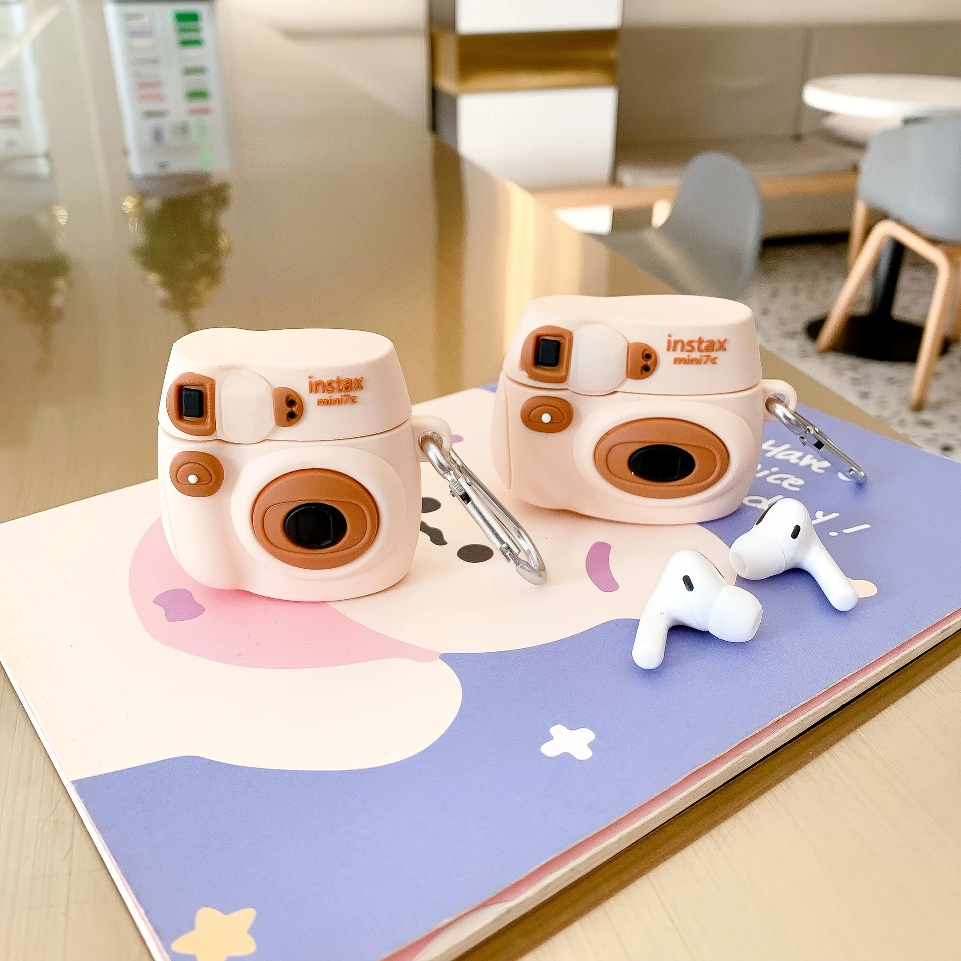 Silicone Case For Apple Airpods 1 2 Pro 3, 3D Vintage Camera Earphone Shockproof Protective Cover with Metal Buckle For Airpods
Silicone Case For Apple Airpods 1 2 Pro 3, 3D Vintage Camera Earphone Shockproof Protective Cover with Metal Buckle For Airpods
