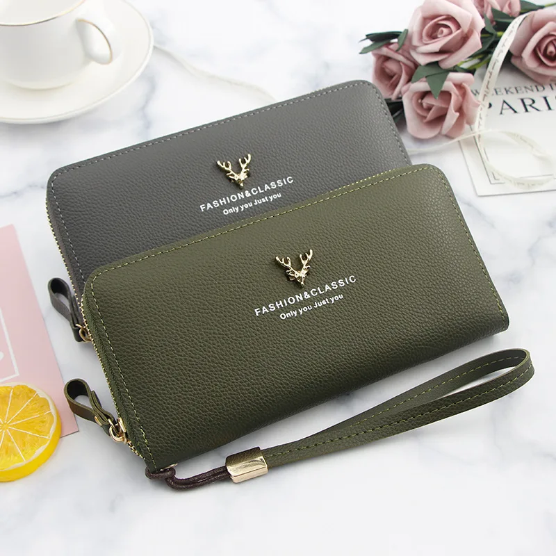 Женский кошелек из искусственной кожи с надписью головы оленя
Женский кошелек из искусственной кожи с надписью головы оленя