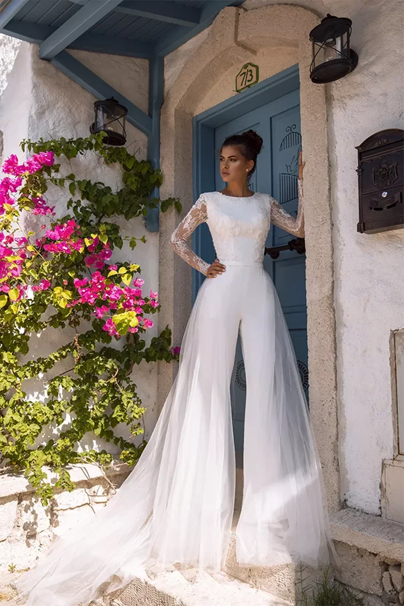 Jumpsuits Wedding Dresses Shealth Scoop Tulle Appliques Detachable Train Lace Wedding Gown Bridal Dress Vestido De Noiva
Jumpsuits Wedding Dresses Shealth Scoop Tulle Appliques Detachable Train Lace Wedding Gown Bridal Dress Vestido De Noiva