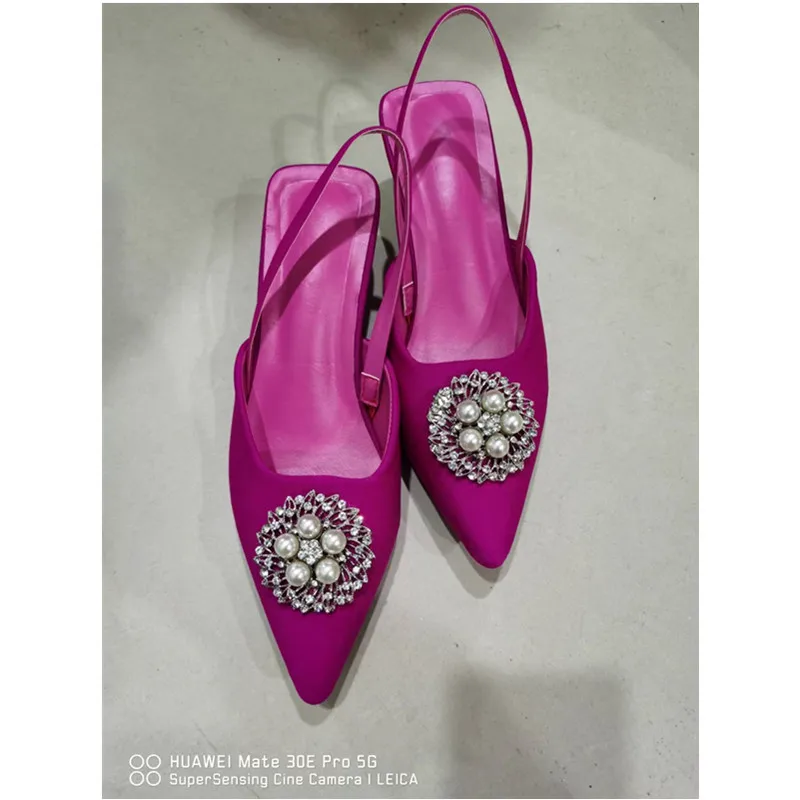 2022 Summer Large Size Toe Sandals European and American Retro Pointed Toe Ladies Rhinestone High Heel Sandals Womens Shoes
2022 Summer Large Size Toe Sandals European and American Retro Pointed Toe Ladies Rhinestone High Heel Sandals Womens Shoes