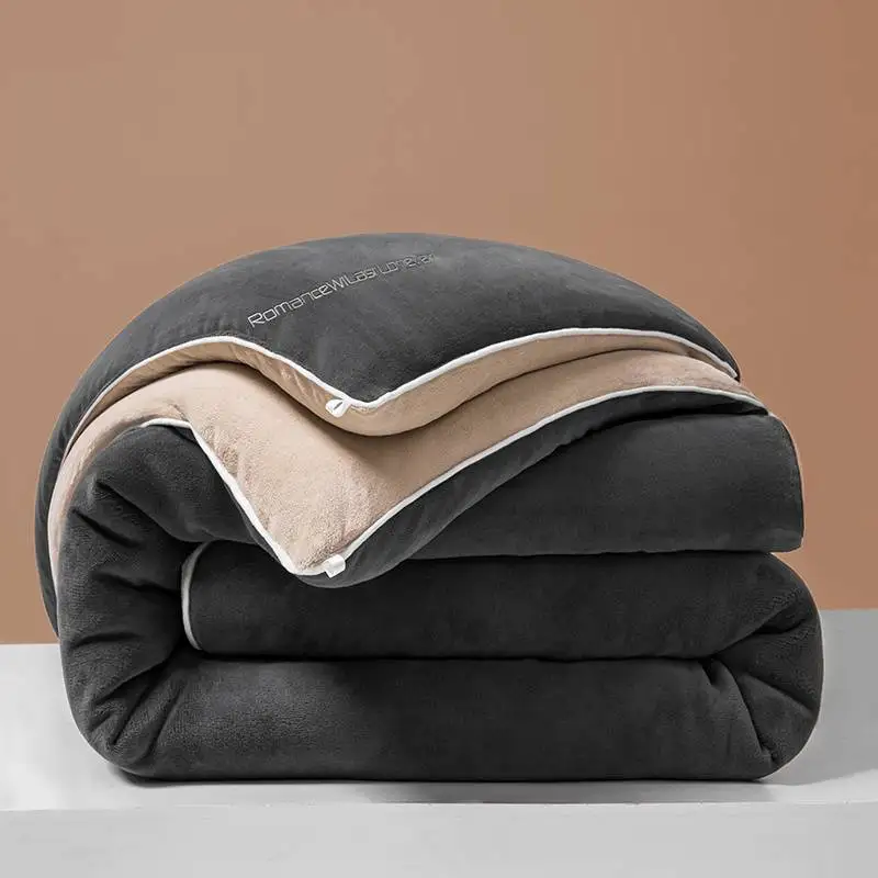 Soild Color New Double-sided Milk Velvet Light Luxury Embroidered Winter Quilt Warm Quilt Core Multi-color Optional
Soild Color New Double-sided Milk Velvet Light Luxury Embroidered Winter Quilt Warm Quilt Core Multi-color Optional