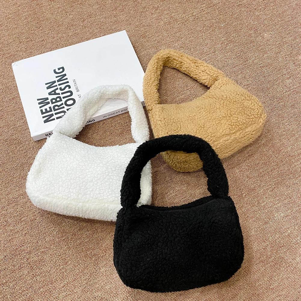 Cute Solid Color Lamb Wool Handbag Women's Clutch Bag Purse Versatile 2022 Trend Ladies Hand Bags Tote Purse Plush Designer Bag
Cute Solid Color Lamb Wool Handbag Women's Clutch Bag Purse Versatile 2022 Trend Ladies Hand Bags Tote Purse Plush Designer Bag