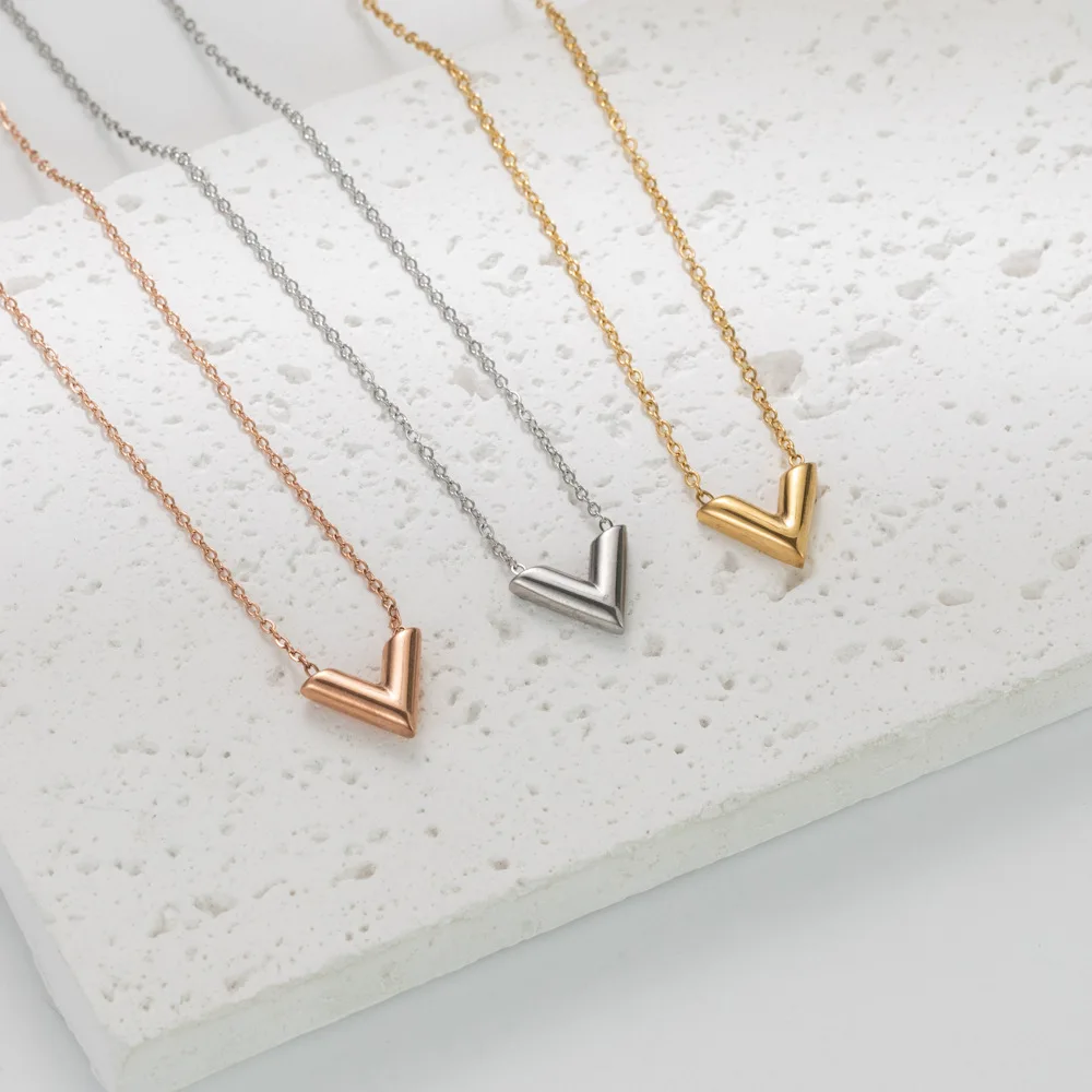 Fashion Retro Creative V-shaped Pendant Necklace For Women Minority Simple Cute Ladies Street Shot Jewelry Wholesale
Fashion Retro Creative V-shaped Pendant Necklace For Women Minority Simple Cute Ladies Street Shot Jewelry Wholesale