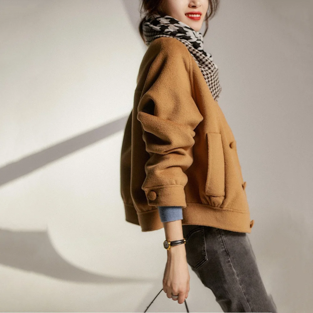2022 Autumn New High End Stand Collar Double Sided Jacket Short Coat Autumn and Winter Women
2022 Autumn New High End Stand Collar Double Sided Jacket Short Coat Autumn and Winter Women