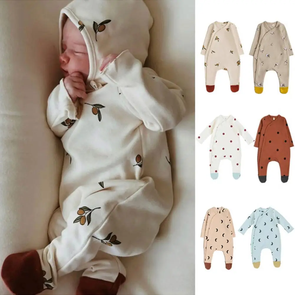 Baby Sleepwear Pajamas Full Open Button Design Cotton Dot Moon Plant Printed Newborn Jumpsuit
Baby Sleepwear Pajamas Full Open Button Design Cotton Dot Moon Plant Printed Newborn Jumpsuit