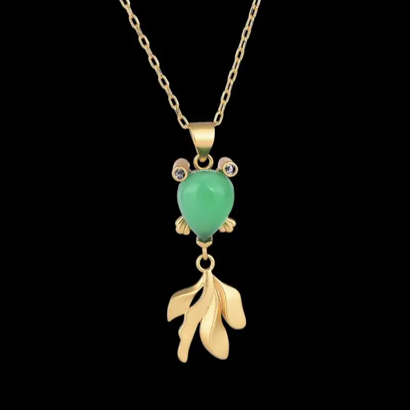 Подвеска в виде золотой рыбки из серебра 925 пробы
Подвеска в виде золотой рыбки из серебра 925 пробы