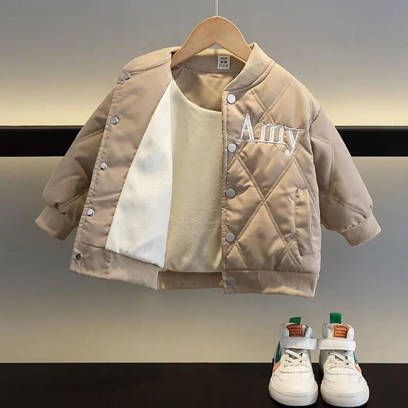 Boys' Fleece-Lined Jacket Autumn and Winter 2022 New Children's Baby Winter Clothes Thickened Clothes Fashionable for Boys
Boys' Fleece-Lined Jacket Autumn and Winter 2022 New Children's Baby Winter Clothes Thickened Clothes Fashionable for Boys