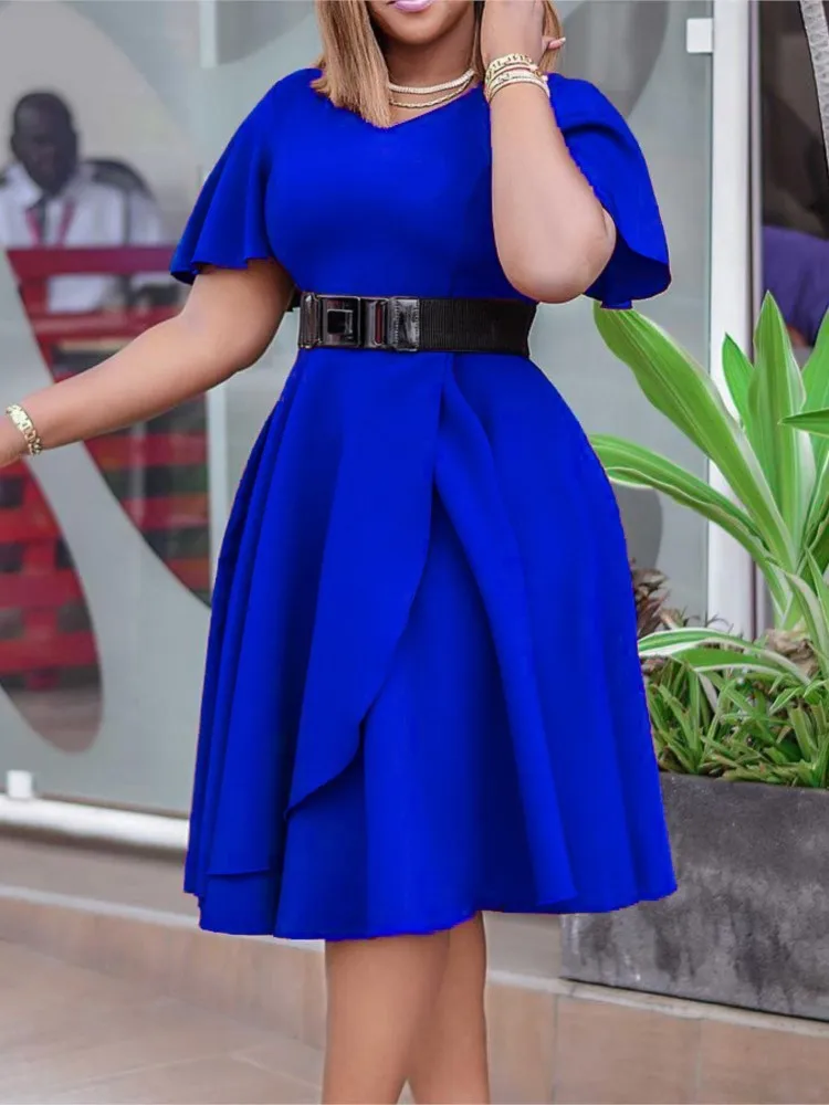Elegant Dresses For Women 2023 Summer New Fashion Flare Sleeves Short Sleeve V-Neck Solid Color Casual Mini Dress -with Belt
Elegant Dresses For Women 2023 Summer New Fashion Flare Sleeves Short Sleeve V-Neck Solid Color Casual Mini Dress -with Belt